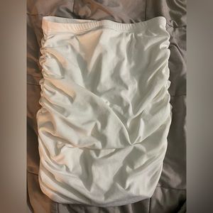 Size m shein white ruched mini skirt